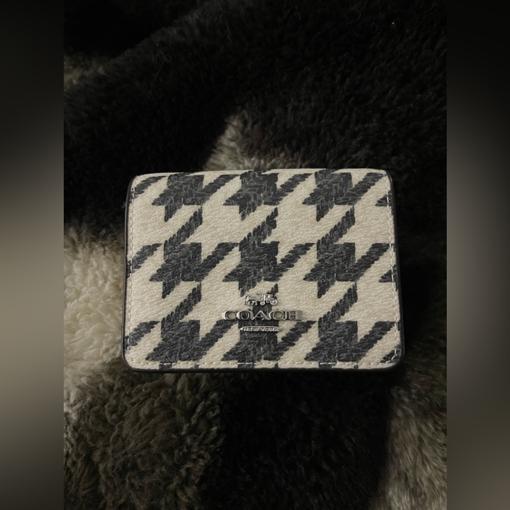 Coach mini wallet